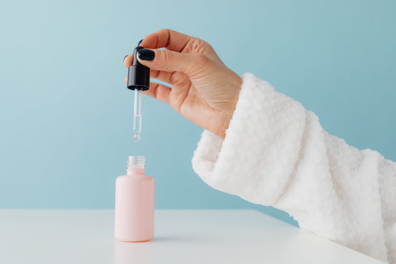 Retinol, vitamina C y niacinamida: cuándo usar cada uno y cómo combinarlos